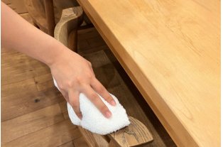 無垢材のお手入れ方法　−長く心地よく暮らすために−