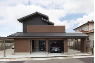 愛車と暮らすガレージハウスの魅力や暮らし方とは？
