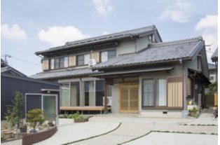 【大人リノベーション】ご家族にぎやかに集う開放的な住まい